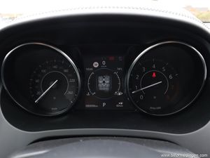 Jaguar E-Pace bild 9