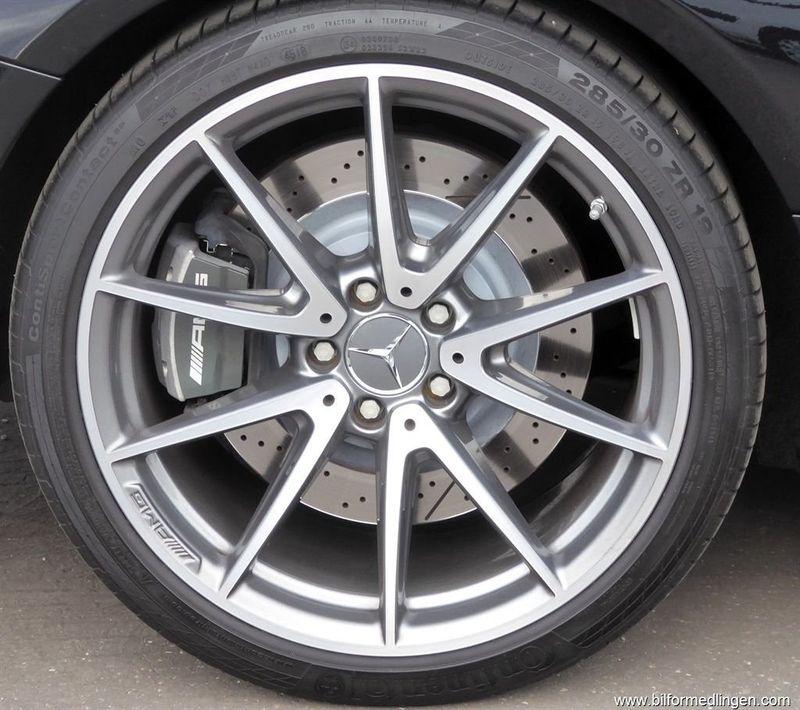 Mercedes SL63 AMG bild 16
