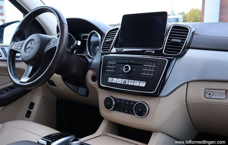 Mercedes GLE500 bild 8