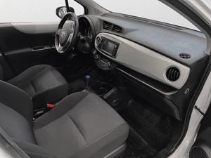 Toyota Yaris bild 17