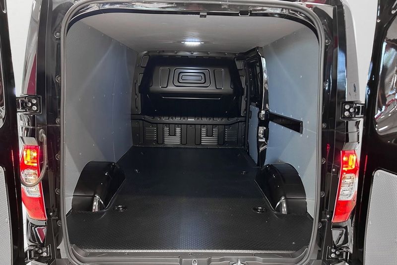 Maxus e-Deliver 3 bild 14