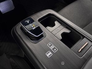 Nissan Ariya bild 17