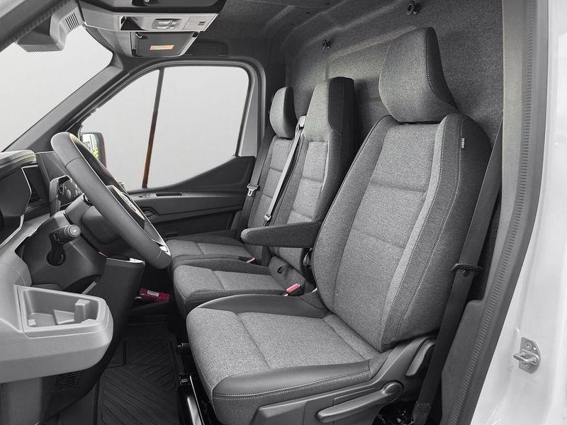 Nissan Interstar bild 13