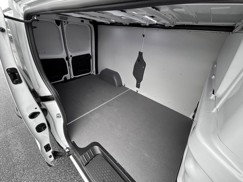 Nissan Primastar bild 20