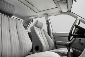 Mercedes 230 bild 20