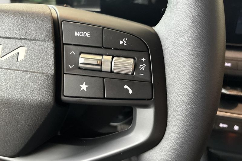 Kia K4 bild 20
