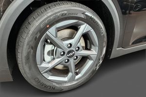 Kia K4 bild 27