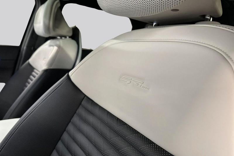 Kia EV4 bild 23
