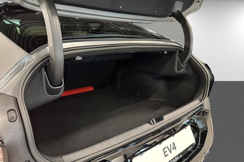 Kia EV4 bild 9