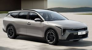 Kia K4 bild 1