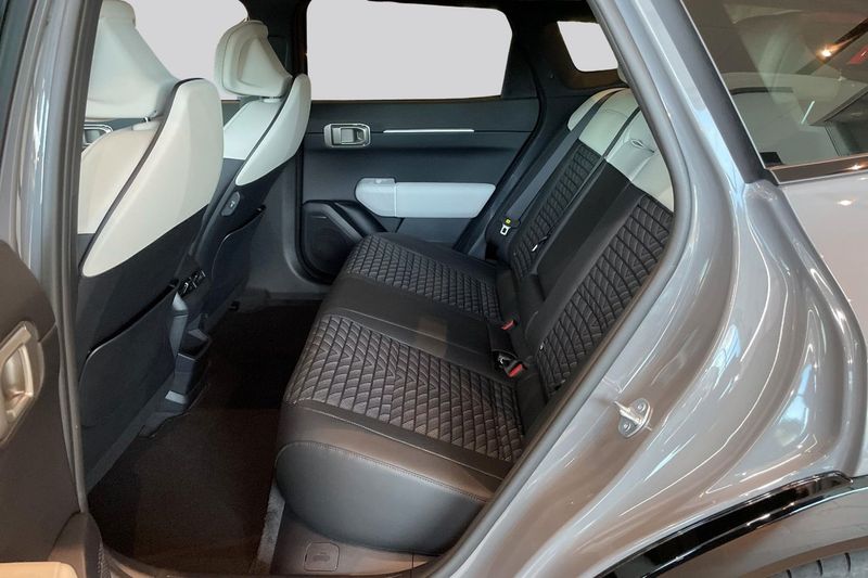 Kia EV4 bild 11