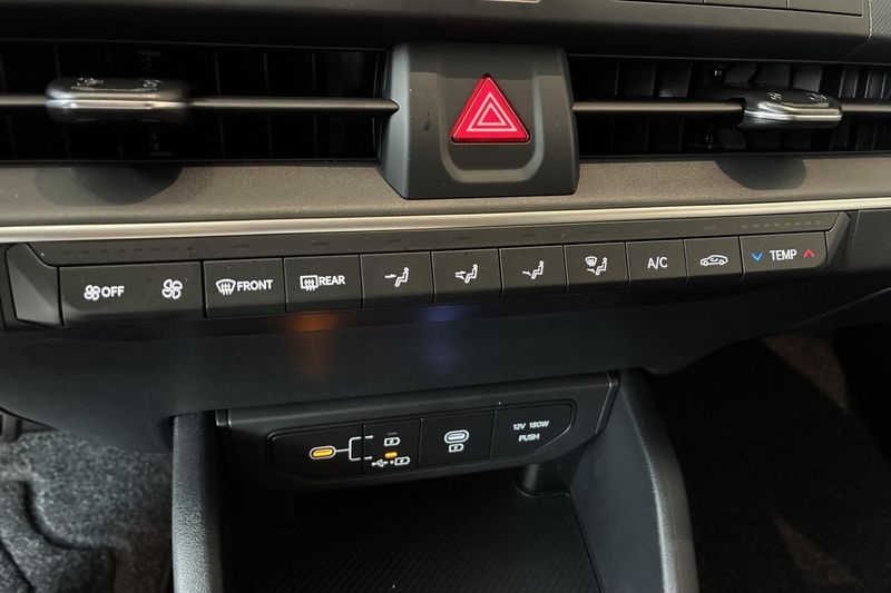 Kia K4 bild 14