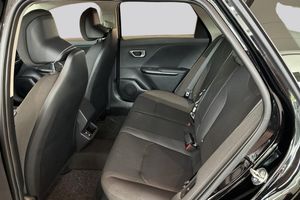 Kia K4 bild 10