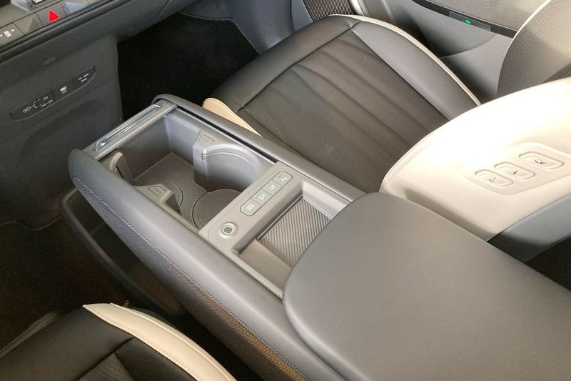 Kia EV9 bild 25