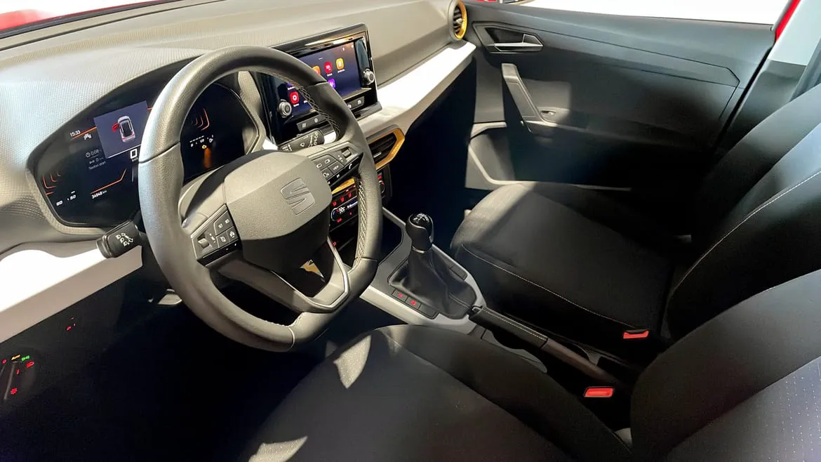 Vehicle image 6