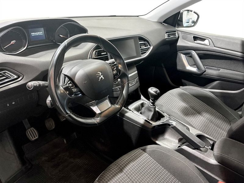 Peugeot 308 bild 4