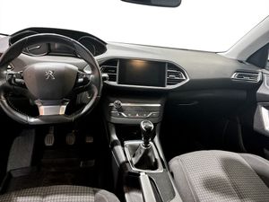 Peugeot 308 bild 6