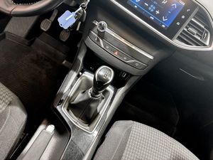 Peugeot 308 bild 10