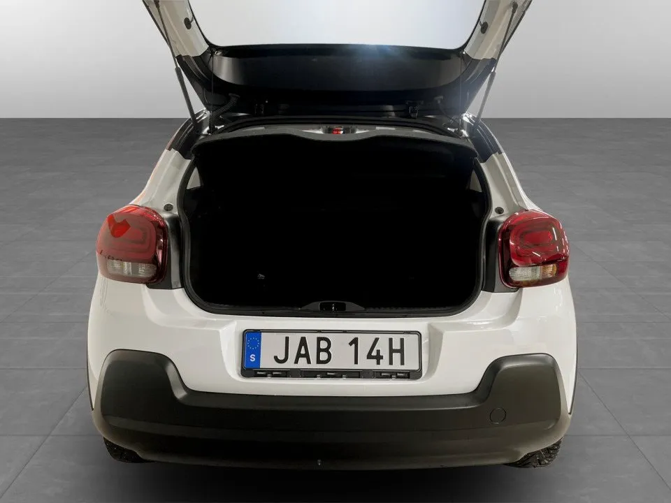 Vehicle image 14