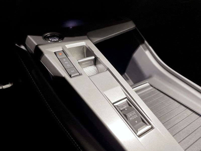Peugeot 408 bild 12