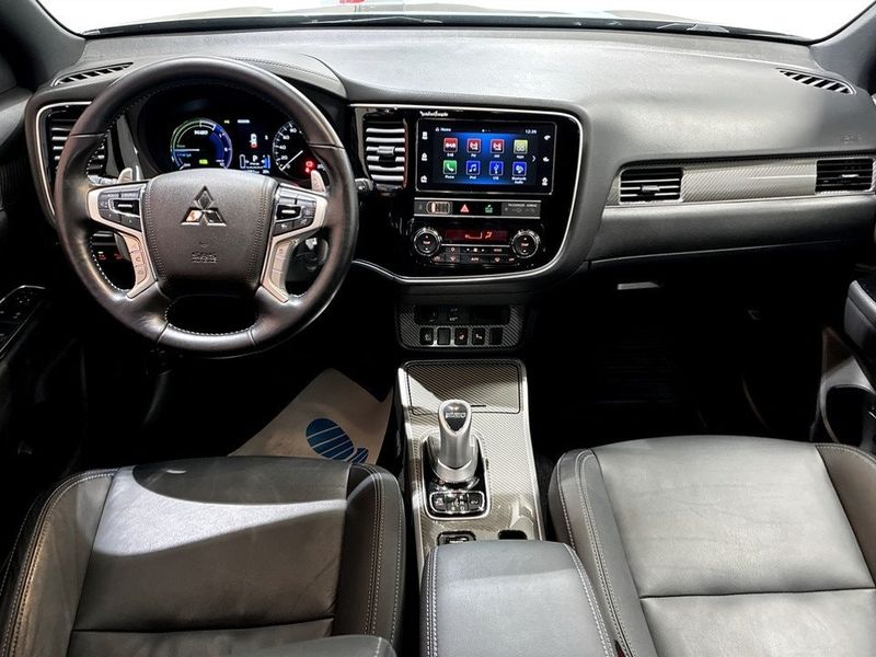 Mitsubishi Outlander bild 6
