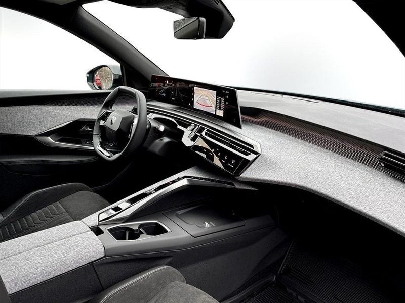 Peugeot e-3008 bild 13