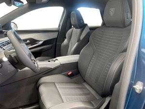Peugeot e-3008 bild 7
