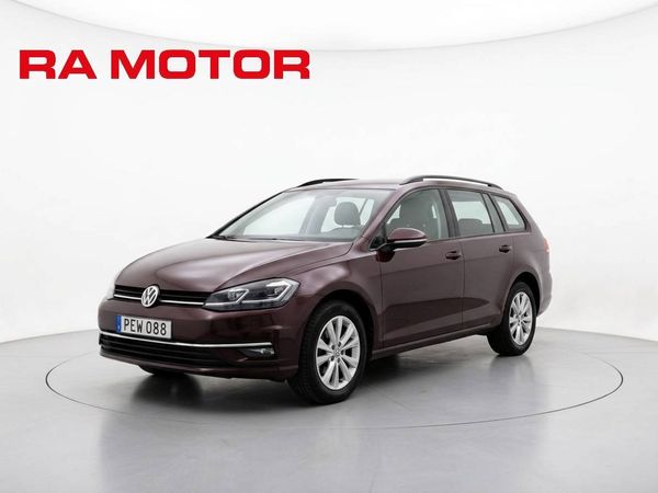 Volkswagen Golf SC 1.6 TDI 116hk | D-värm | Drag | Backkamera | - 2017