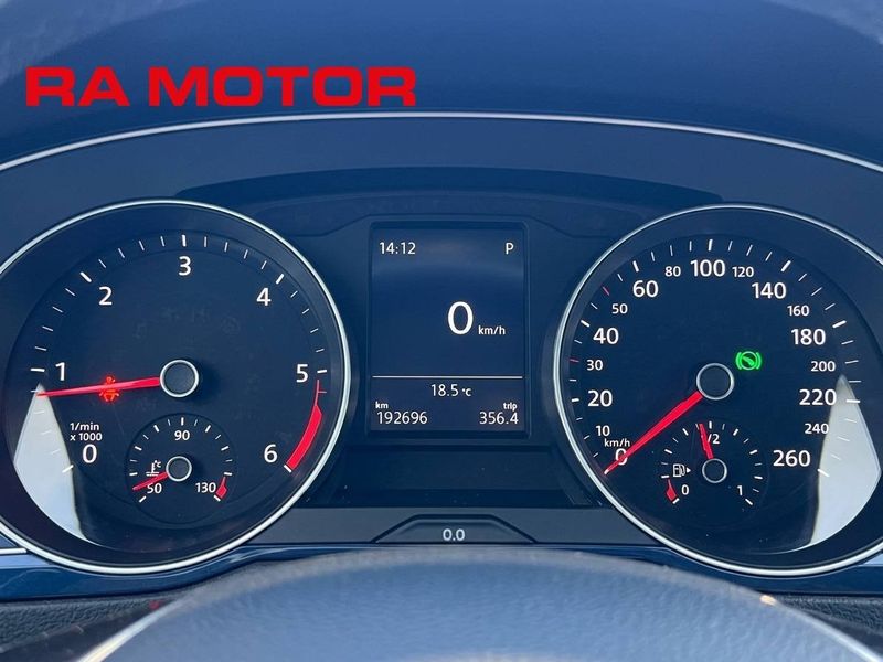 Volkswagen Passat bild 24
