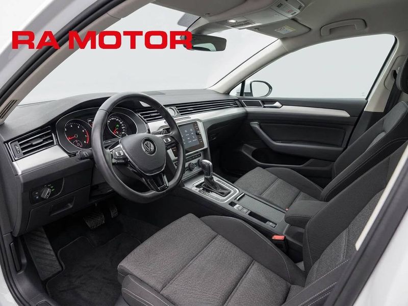 Volkswagen Passat bild 10