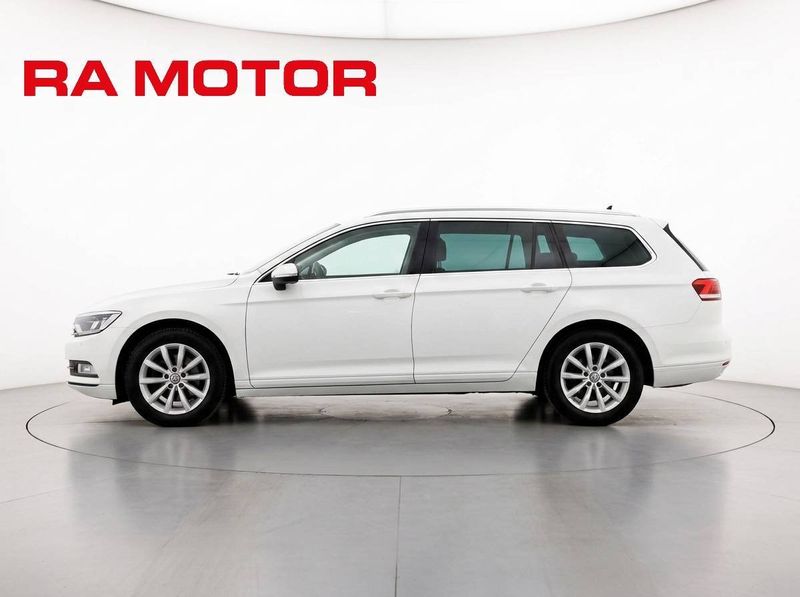 Volkswagen Passat bild 2