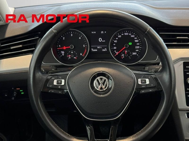Volkswagen Passat bild 15