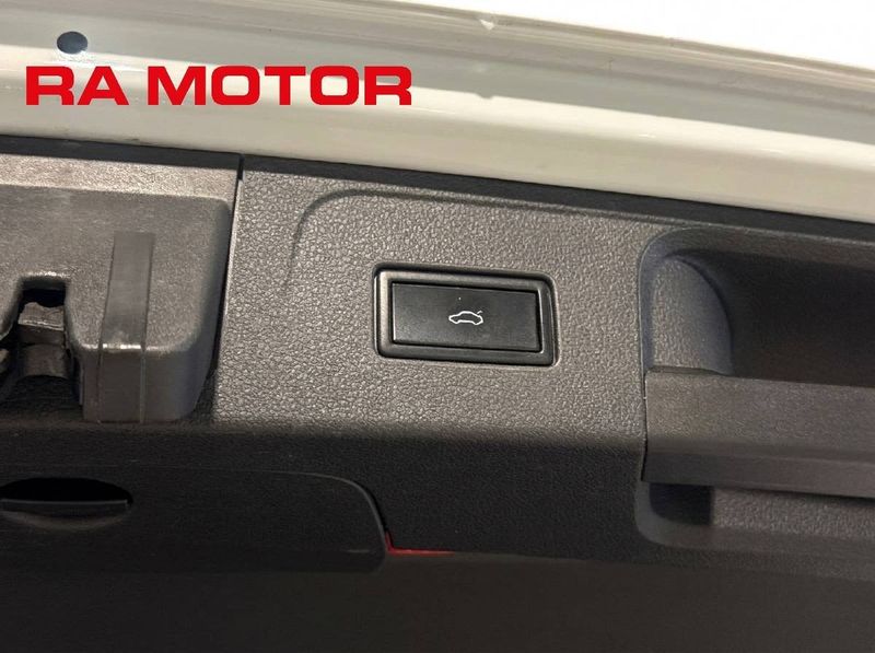 Volkswagen Passat bild 25