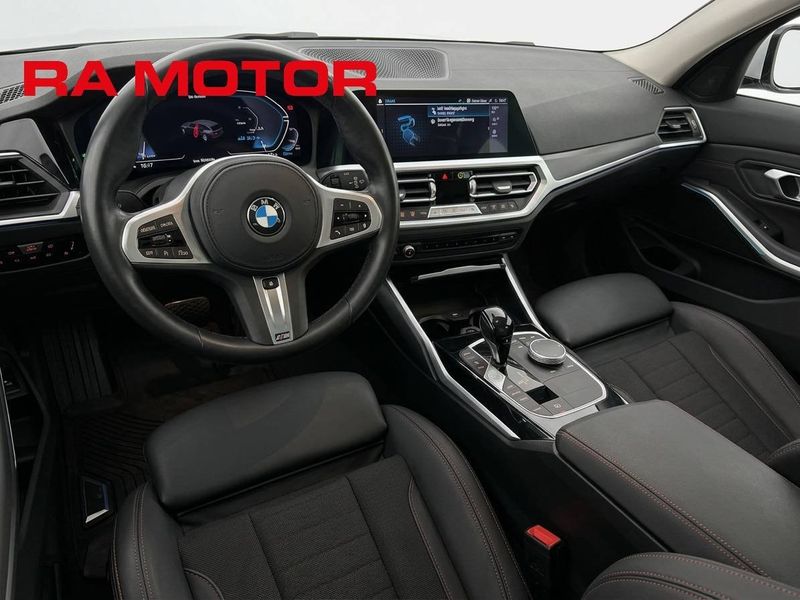 BMW 330 bild 10