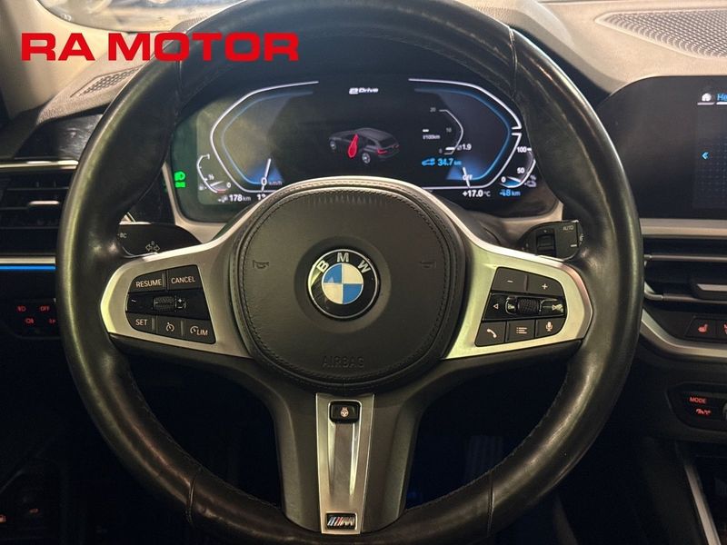 BMW 330 bild 12