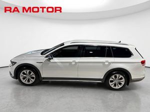 Volkswagen Passat bild 3