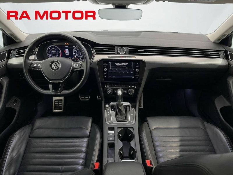 Volkswagen Passat bild 11