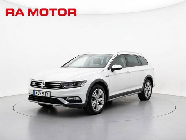 Volkswagen Passat Alltrack 2.0 TDI 190hk 4Motion Alltrack DVärm Drag Cockpit Skinn - 2019