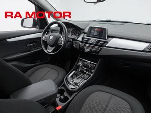 BMW 220 bild 11
