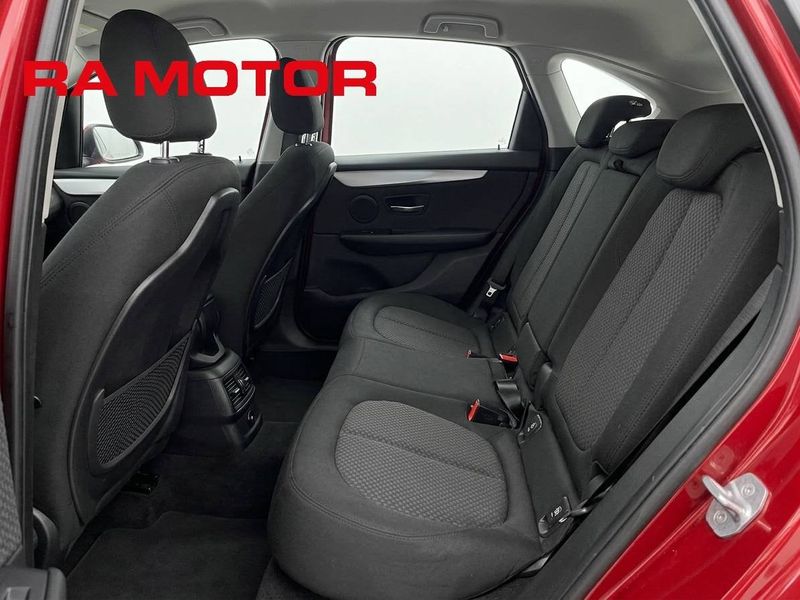 BMW 220 bild 14