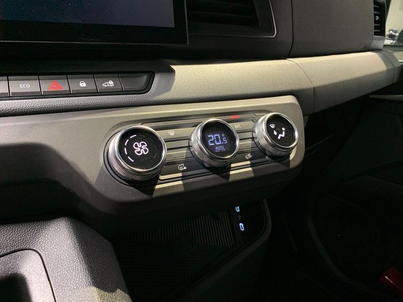 Nissan Interstar bild 14