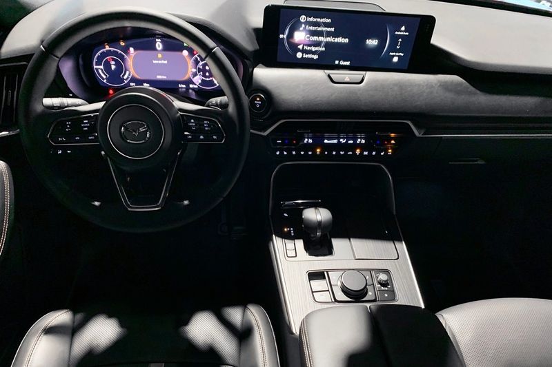Mazda CX-80 bild 16