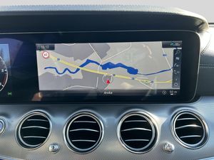 Mercedes E220 bild 7