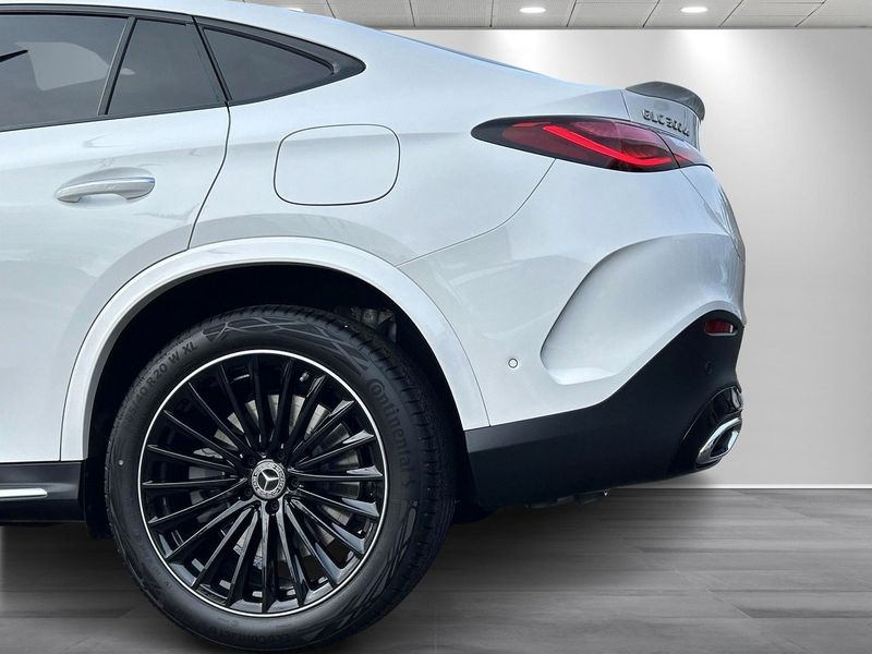 Mercedes GLC300 bild 5