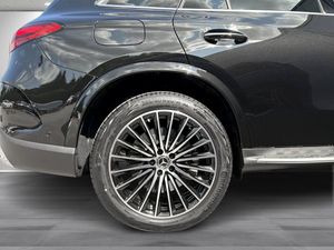 Mercedes GLC300 bild 4
