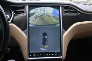 Tesla Model S bild 8