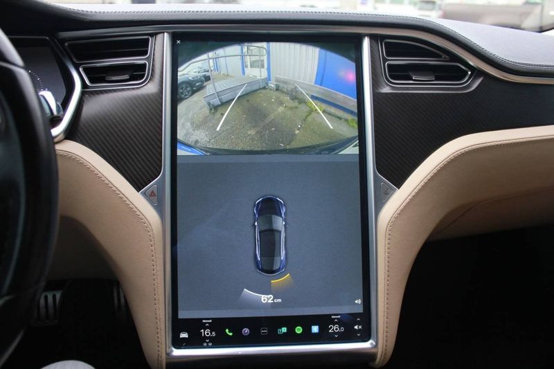 Tesla Model S bild 8