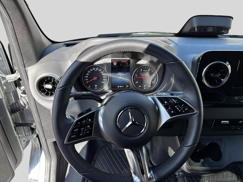Mercedes Sprinter bild 4