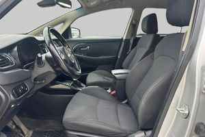 Kia Carens bild 6