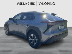 Toyota bZ4X bild 2